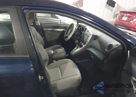 2009 Toyota Matrix z USA, uszkodzony, nr VIN 2T1KU40E59C095156